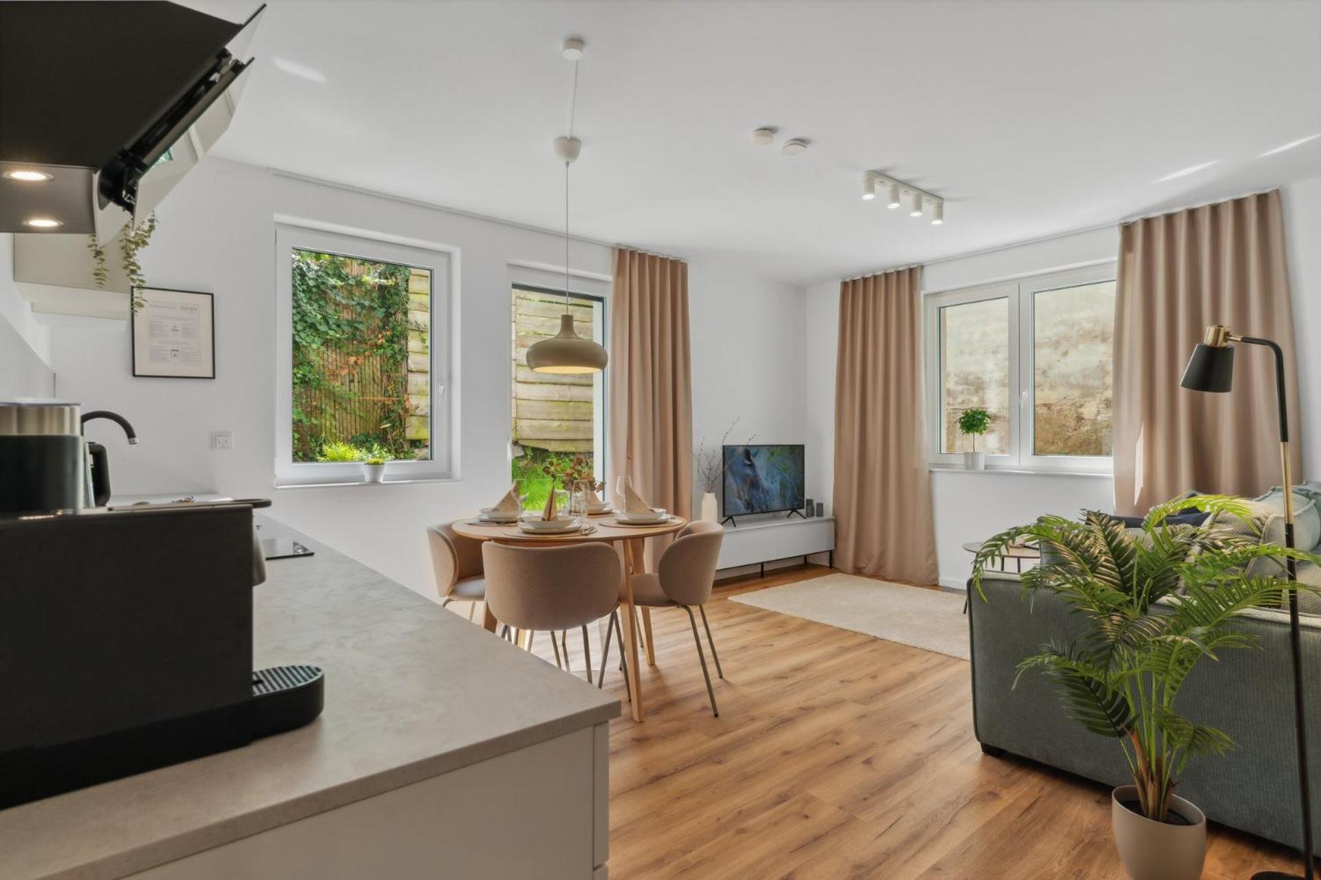 Deluxe Apartment In Bielefeld City Mit Parkplatz Und Terrasse Eksteriør bilde